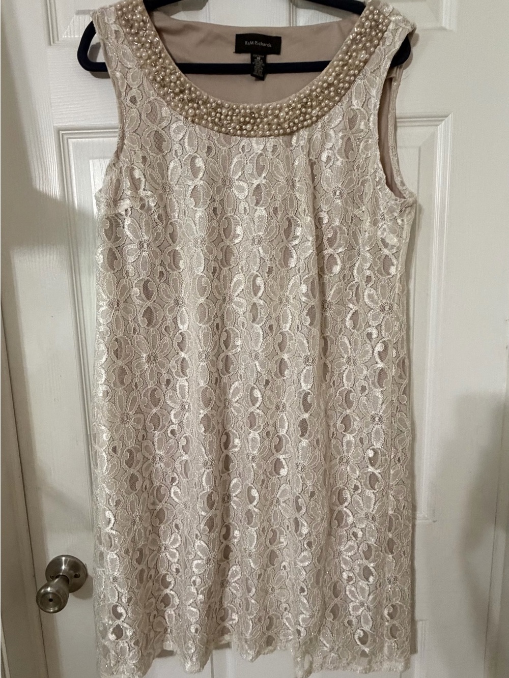R&M Richards Cream Lace Midi Dress with Pearl Neckline - Picture 5 of 15